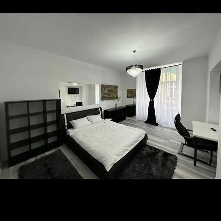Piata Libertatii Apartament 1 Room Timişoara Extérieur photo